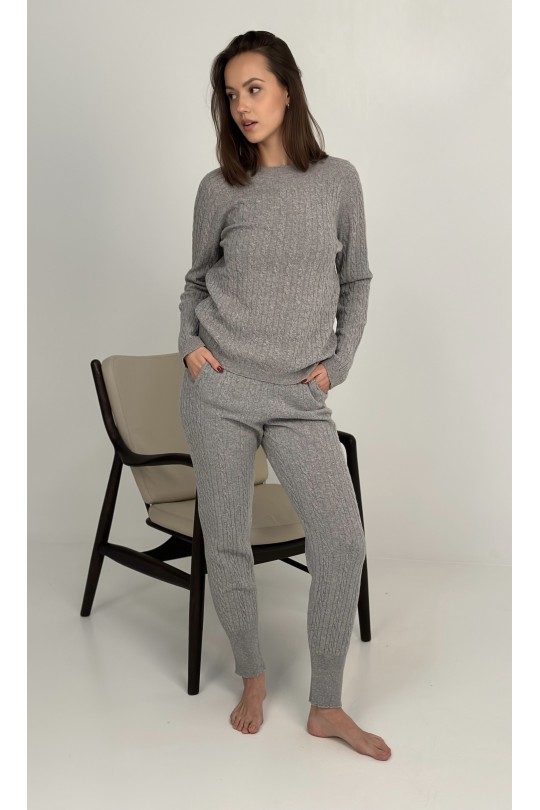 Wool suit made from high quality Italian yarn - 100% wool /1733-grey