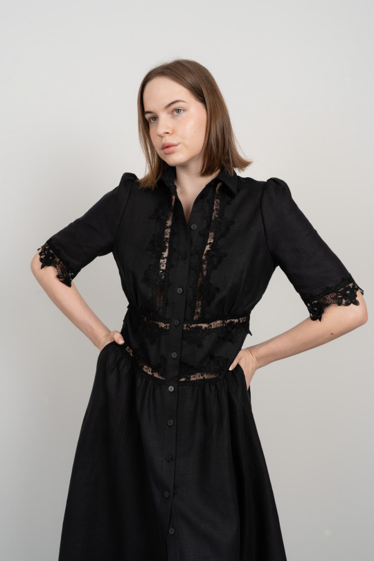 Linen dress with lace and buttons-8089