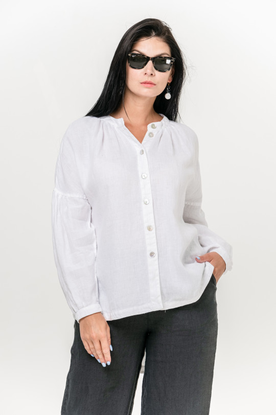 Женская рубашка из натурального льна с длинным рукавом и перламутровыми пуговицами - 4597-white