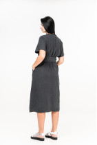 Женское платье из натурального льна с карманами, поясом, коротким рукавом - 8061/grafit