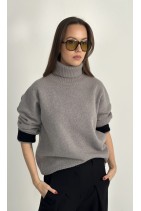 Cathryne loose fit jumper made from high quality Italian yarn - 100% wool /silver
